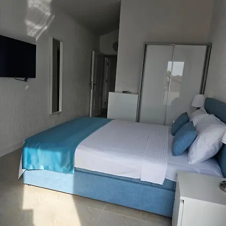 Venera 3* Budva