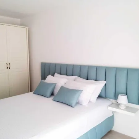 Venera Guest house